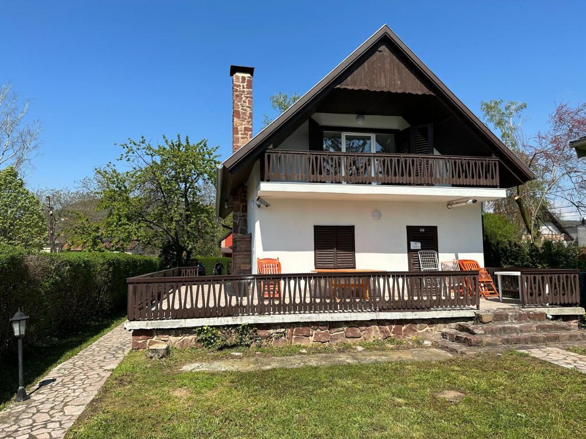 Hangulatos Balaton Parti Nyaralo Révfülöp 外观 照片